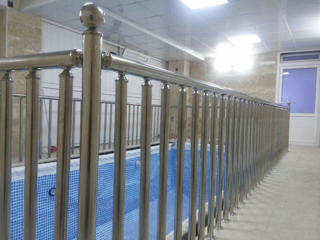 نرده استیل تک پایه