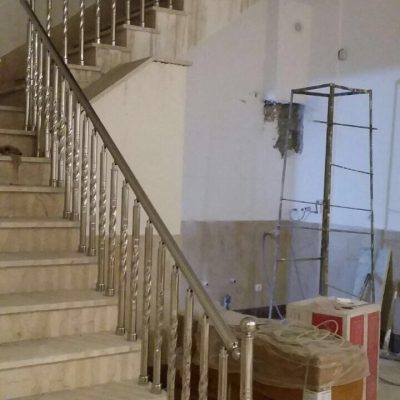 نرده استیل پایه پیچ دار